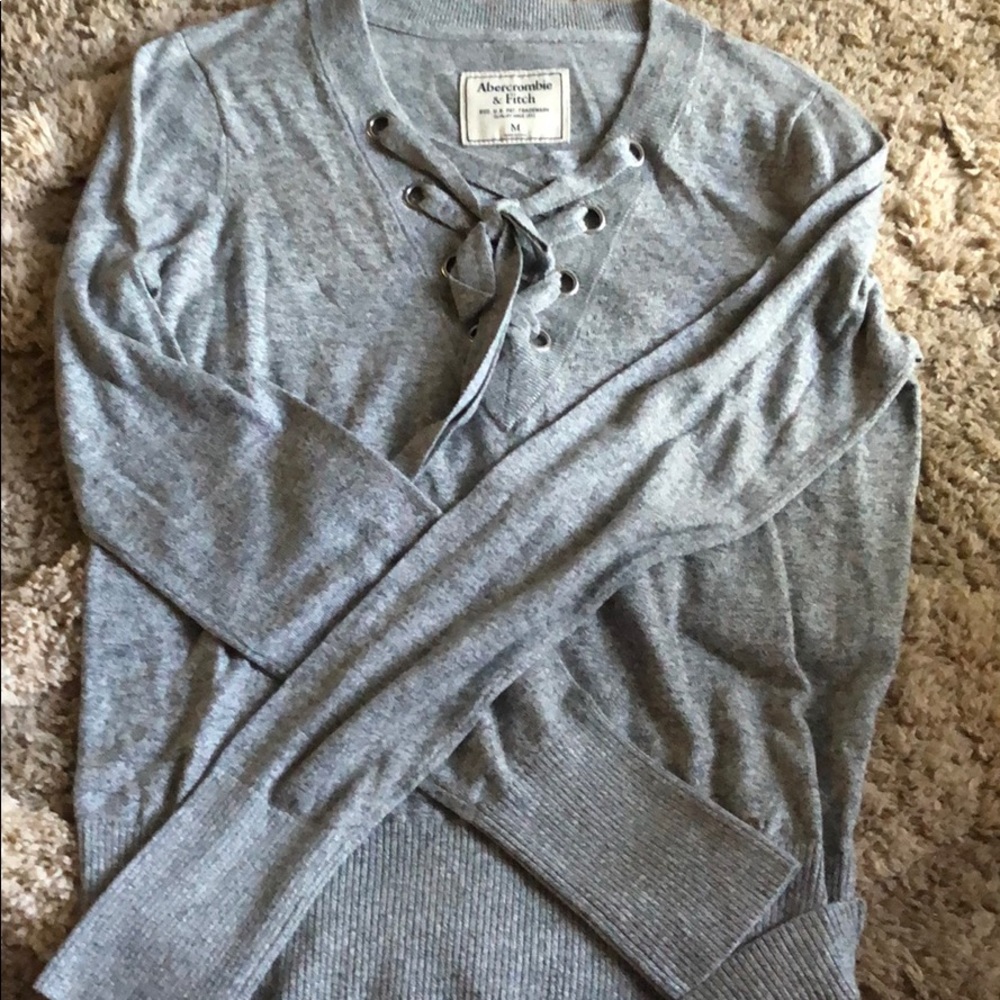Abercrombie and Fitch top